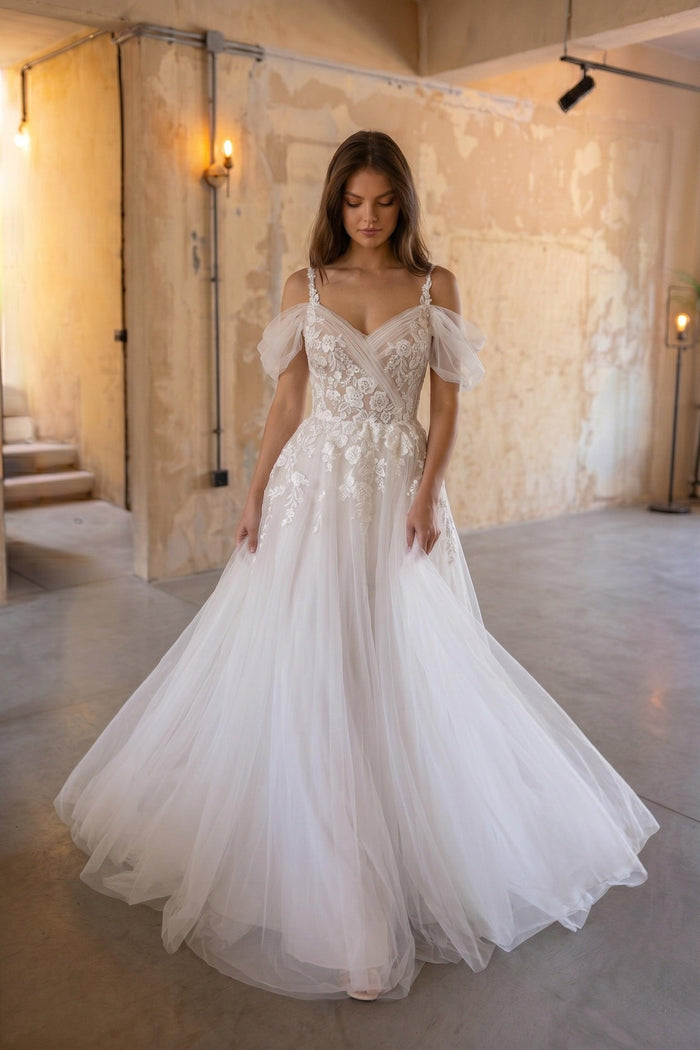 A-Line Chapel Train Lace Tulle Wedding Dress CW3127
