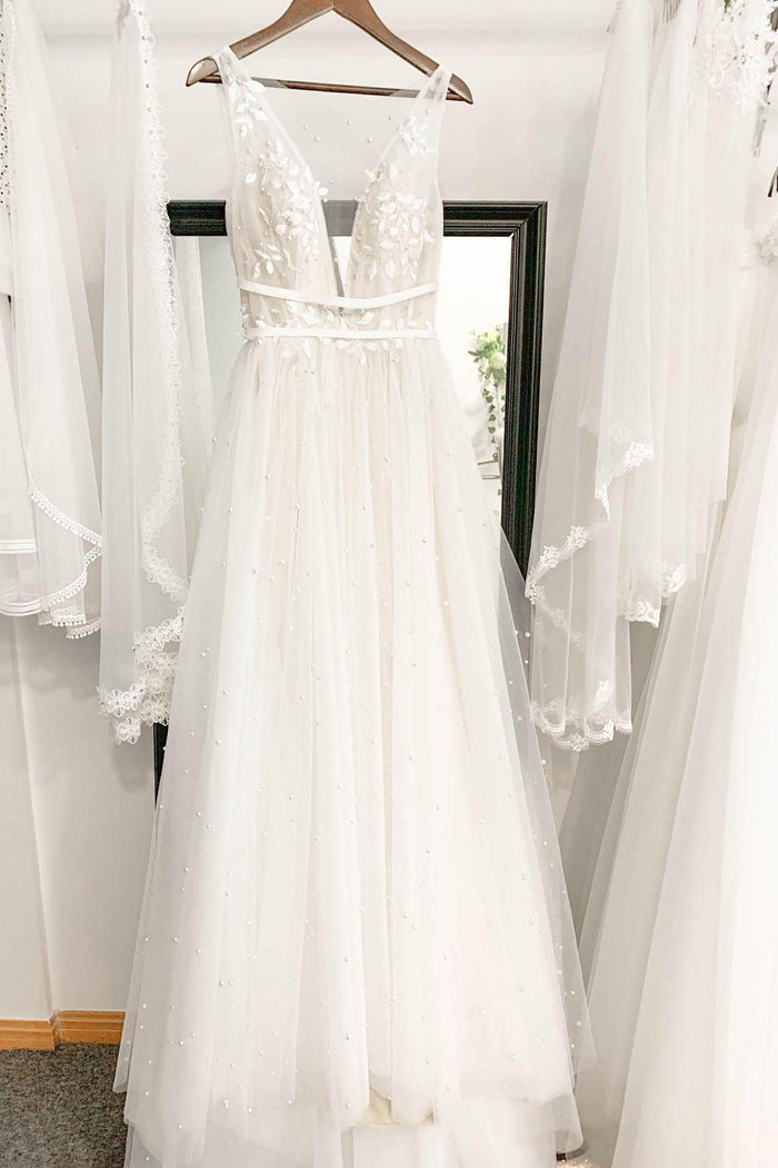 A-Line Sweep-Brush Train Lace Tulle Wedding Dress CW3102 - COCOMELODY