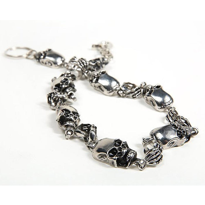 Biker Chain With Skulls: Features:

Biker Chain With Skulls