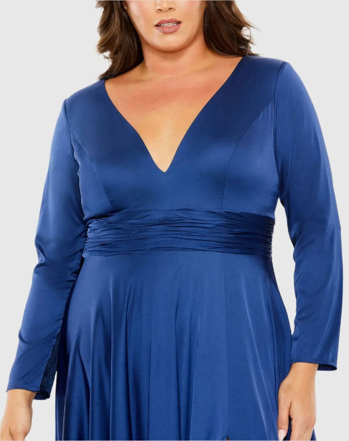 Blue Quarter Sleeve V Neck A Line Gown - Mac Duggal