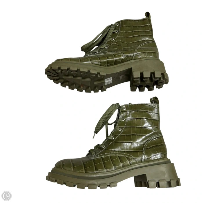 Boots Ankle Flats By Schutz In Green, Size: 9.5