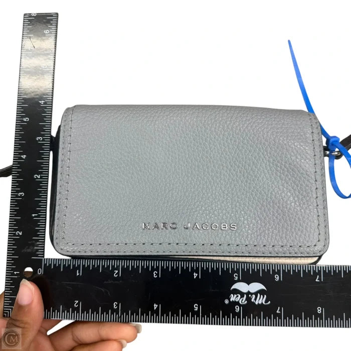 Crossbody Luxury Designer By Marc Jacobs, Size: Small