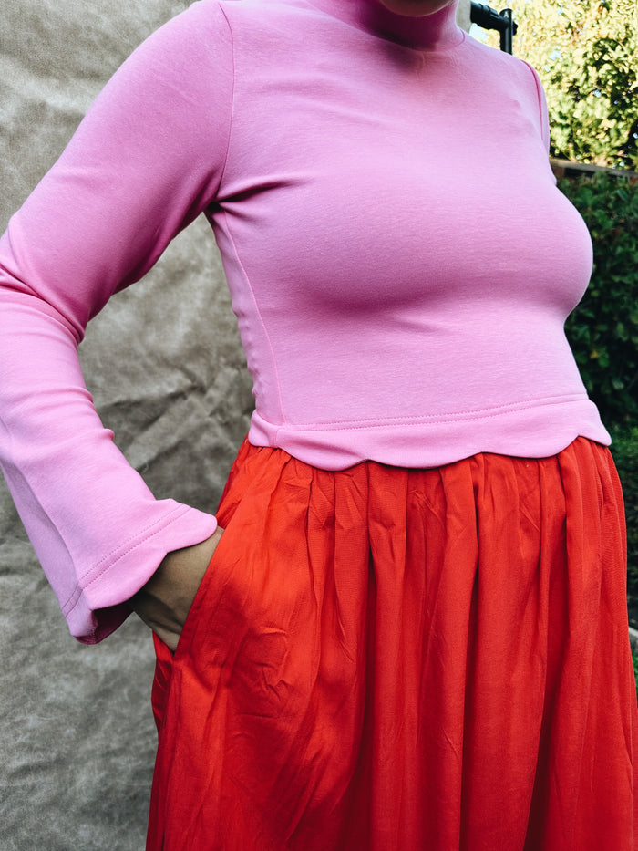 Heartline Color Block Midi Dress
