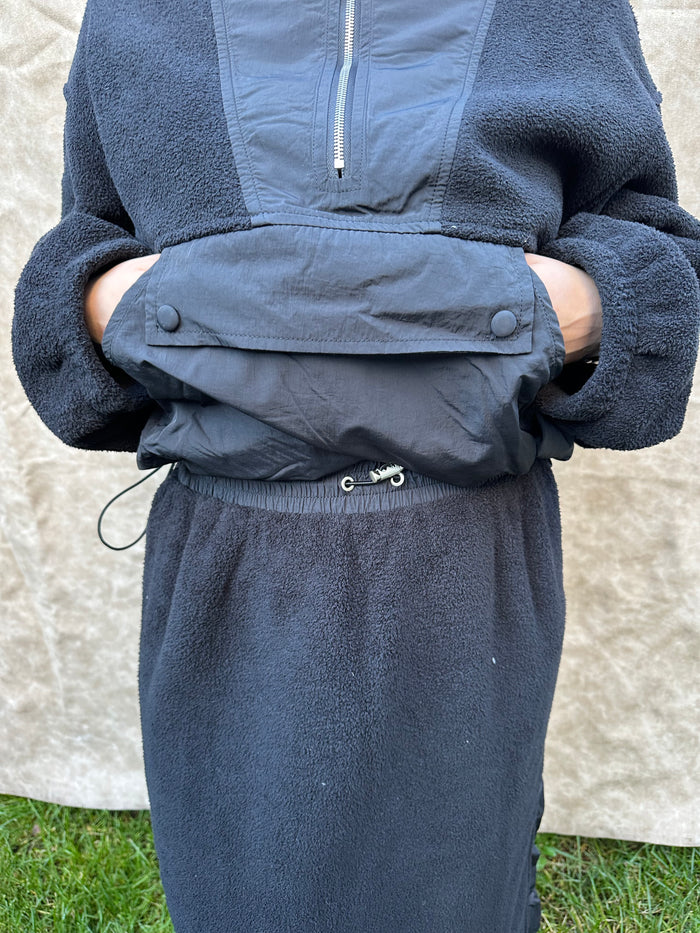 Noir Active Skirt Set