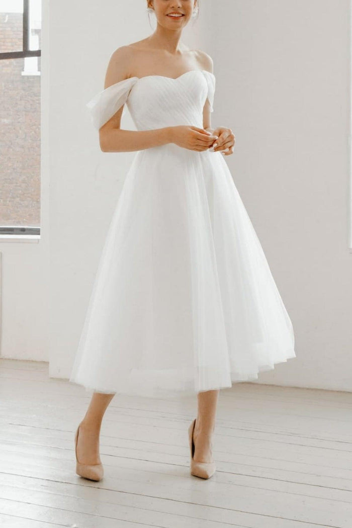 Off-The-Shoulder Sleeveless Tulle Little White Dress CW3387