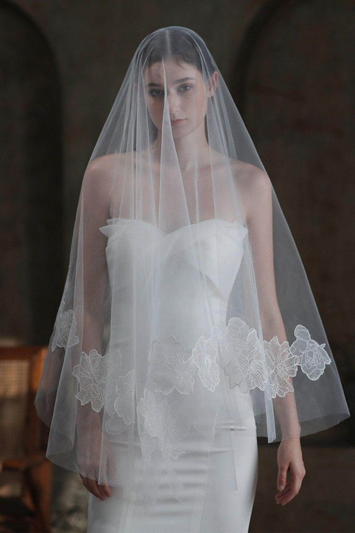 One-tier Cut Edge Tulle Lace Chapel Veils with Appliques CV0368 - COCOMELODY