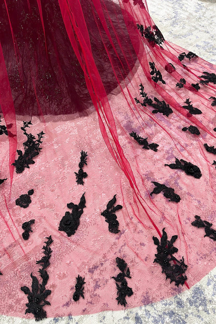 One-tier Lace Edge Tulle Chapel Veils with Appliques Beading CV0395 - COCOMELODY