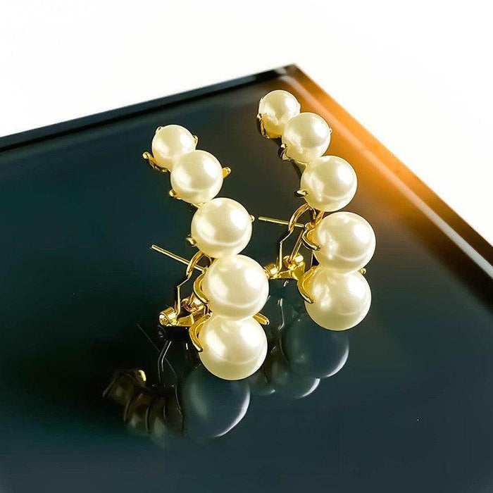 Pearl temperament light luxury high sense earring girl 713489295419 - COCOMELODY