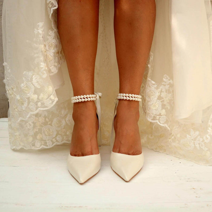 Pearl white Satin Pointy Block Heels 708400120081 - COCOMELODY