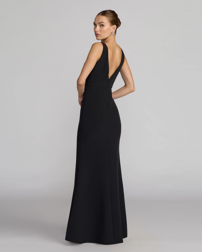 Petite Black Sleeveless V Neck Mermaid Gown With Bow Ieena for Mac Duggal