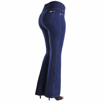 Slims Boot Cut Chambray: DescriptionOur knit denim is the most comfortable compression jean in the world