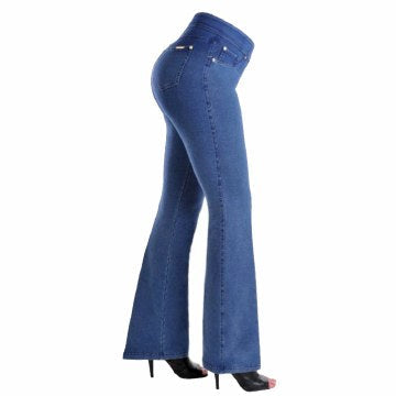 Slims Boot Cut Chambray: DescriptionOur knit denim is the most comfortable compression jean in the world