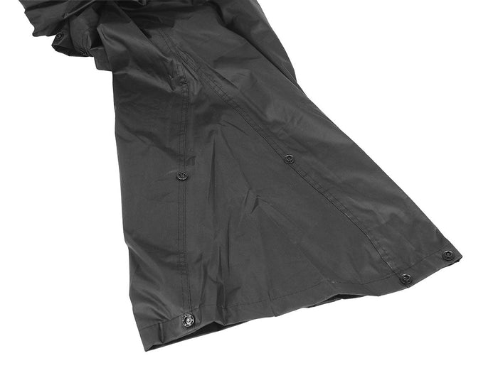 SR6000 Stormrider Rainsuit: Features:

New styling and material for 08’
Two-piece 100% waterproof rain suit
Soft Polyester ou