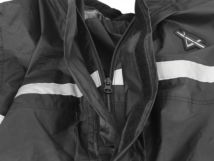 SR6000 Stormrider Rainsuit: Features:

New styling and material for 08’
Two-piece 100% waterproof rain suit
Soft Polyester ou