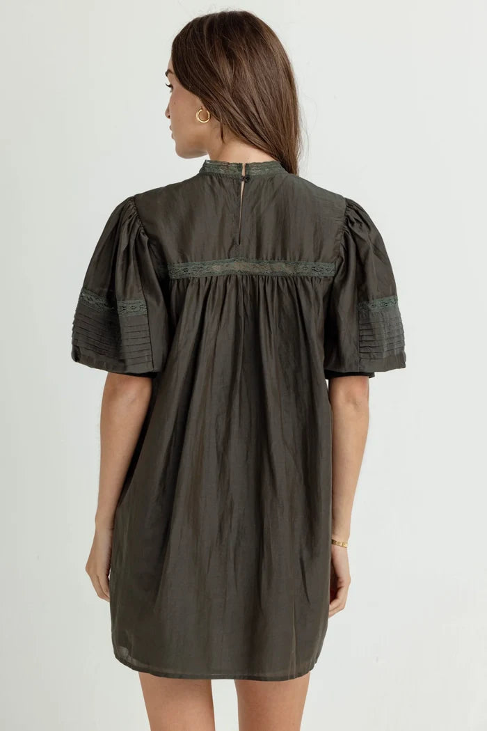 Su051 Green Feminine Shift Dress