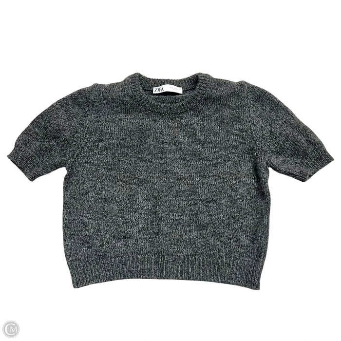 Sweater Short Sleeve By Zara In Grey, Size: S