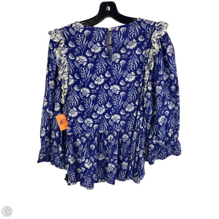 Top Long Sleeve By Universal Thread In Blue, Size: M