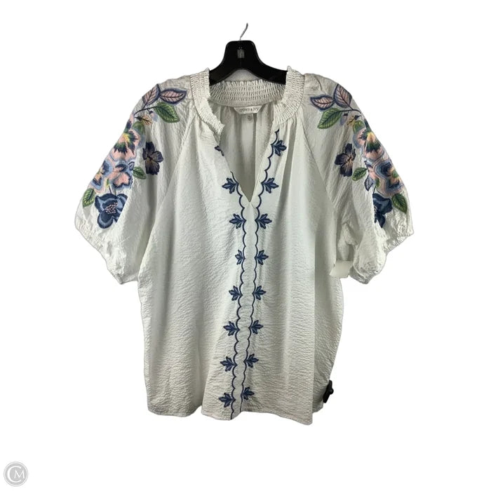 Top Short Sleeve By Crown And Ivy In White, Size: Xl